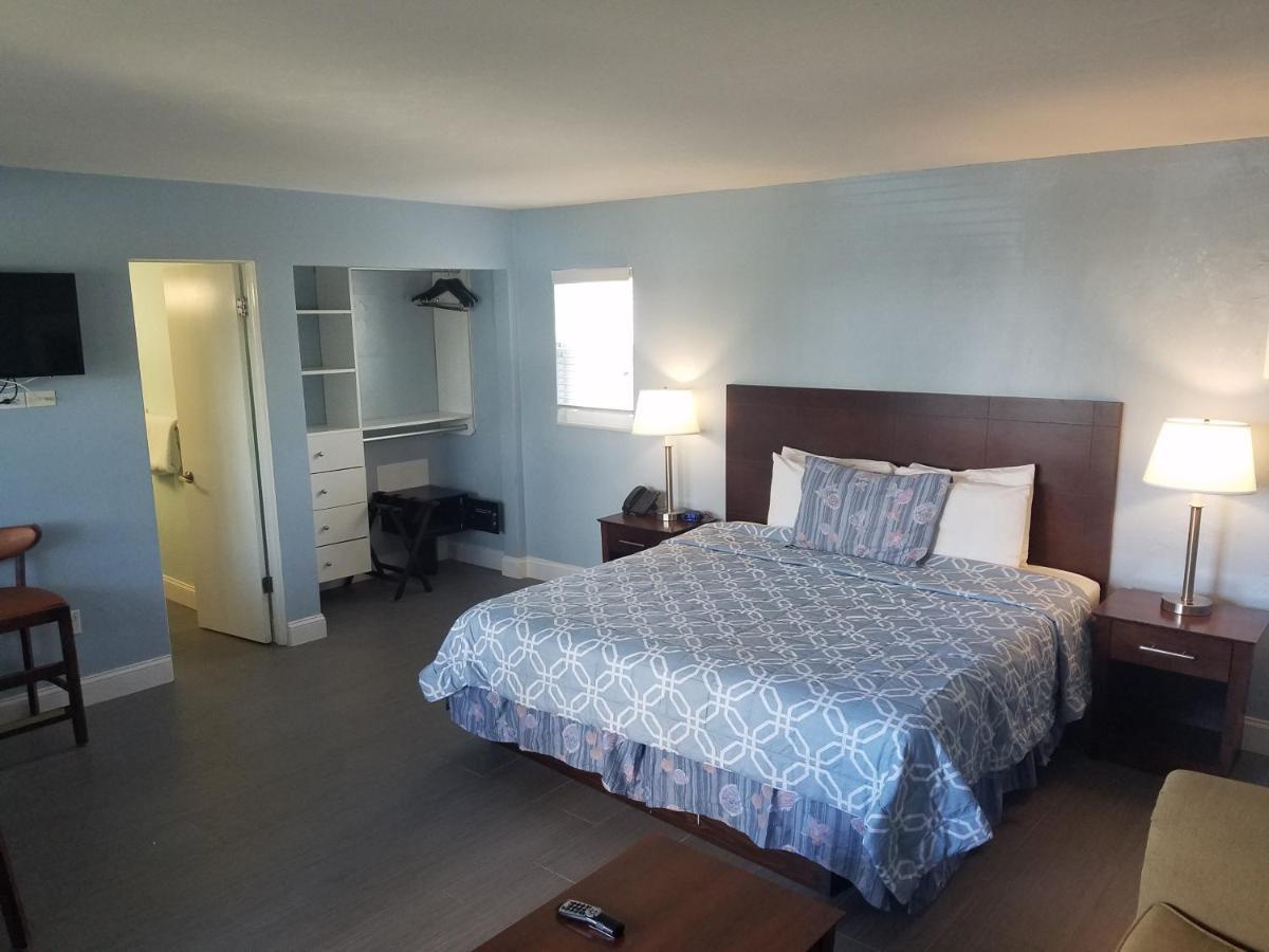 Carousel Beach Inn Fort Myers Beach Luaran gambar